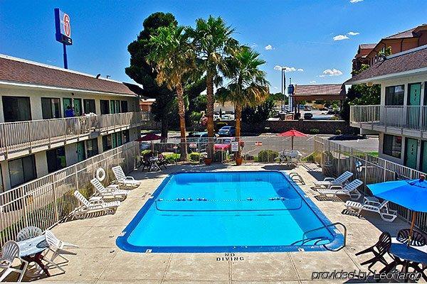 Rodeway Inn ลาสครูเซส ภายนอก รูปภาพ